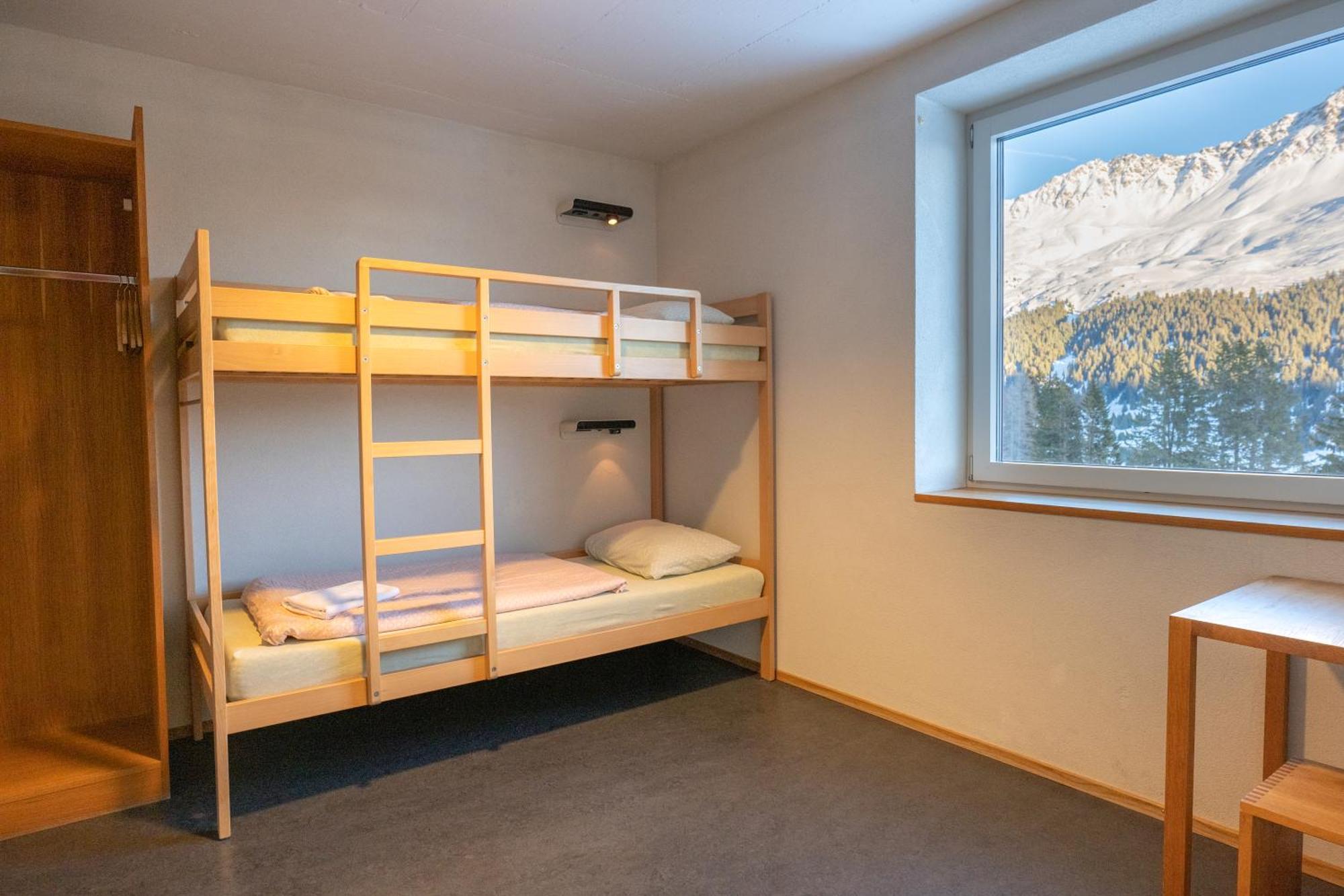 Valbella-Lenzerheide Youth Hostel 외부 사진
