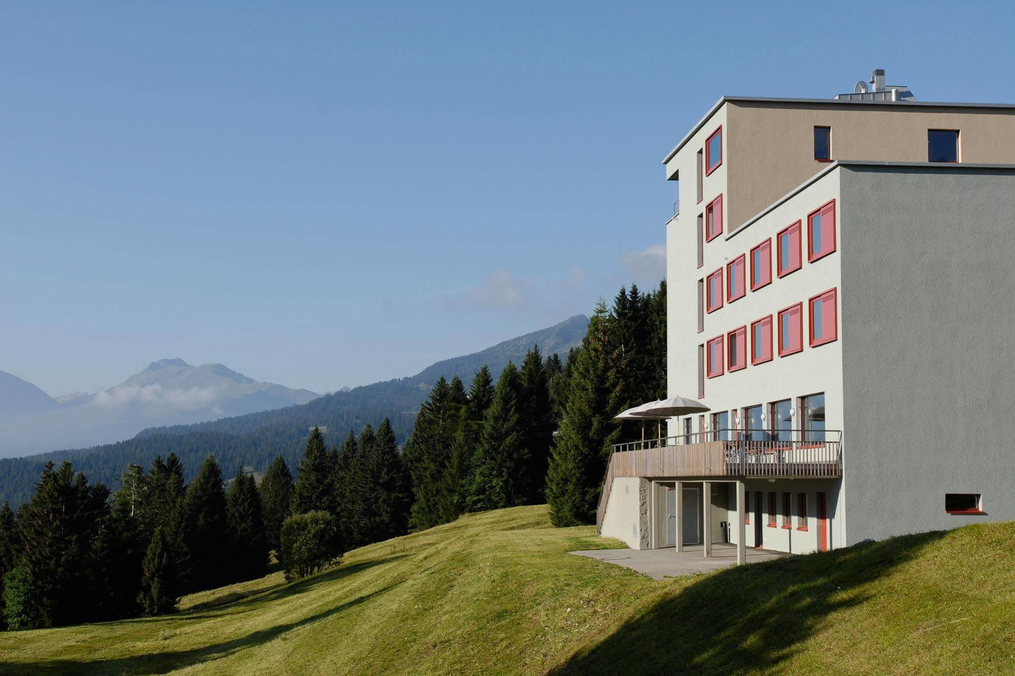 Valbella-Lenzerheide Youth Hostel 외부 사진